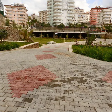 Апартаменти Crystal Garden A Ii *