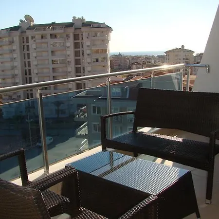 Crystal Garden A Ii Апартаменти